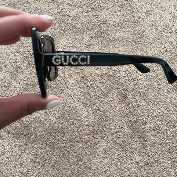 Gucci Sunglasses - Picture 3 of 6